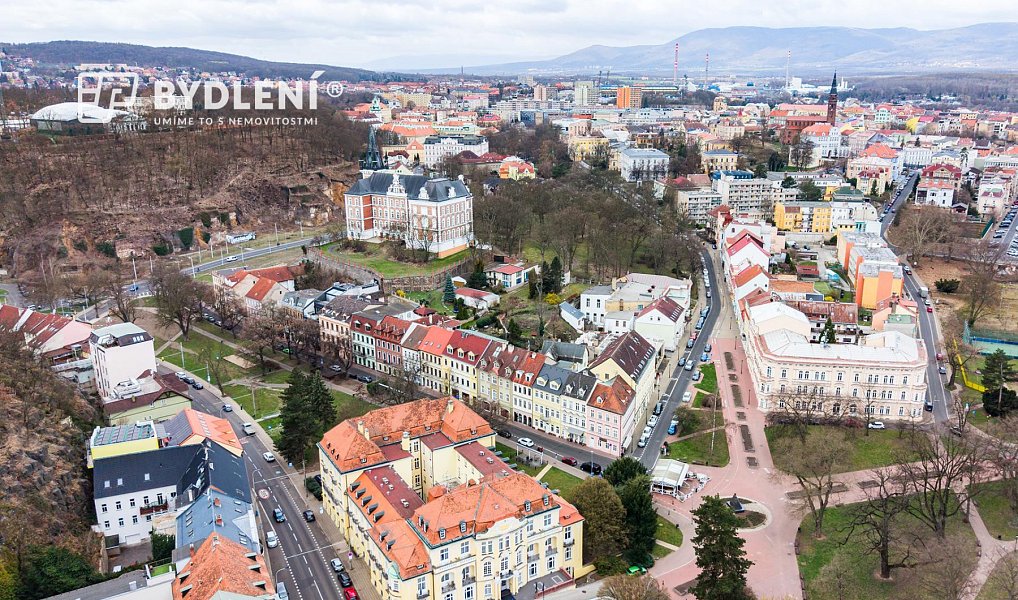 Prodej domu 389 m² s pozemkem 226 m², Teplice – náhled fotky 25