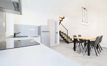 Pronájem bytu 3+kk 81 m²