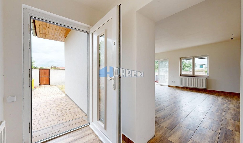 Prodej domu 151 m² s pozemkem 624 m², Jirny – náhled fotky 24