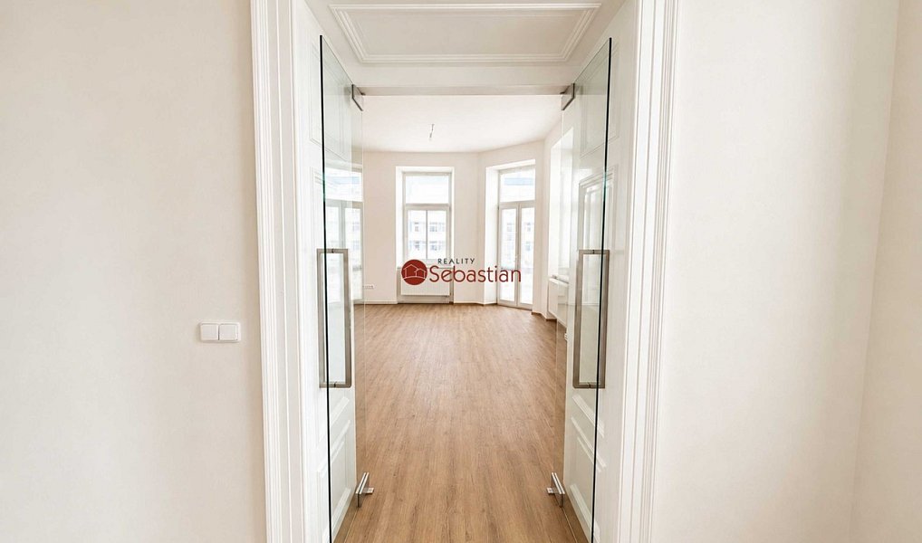 Pronájem kanceláře 106 m², Pardubice – náhled fotky 3
