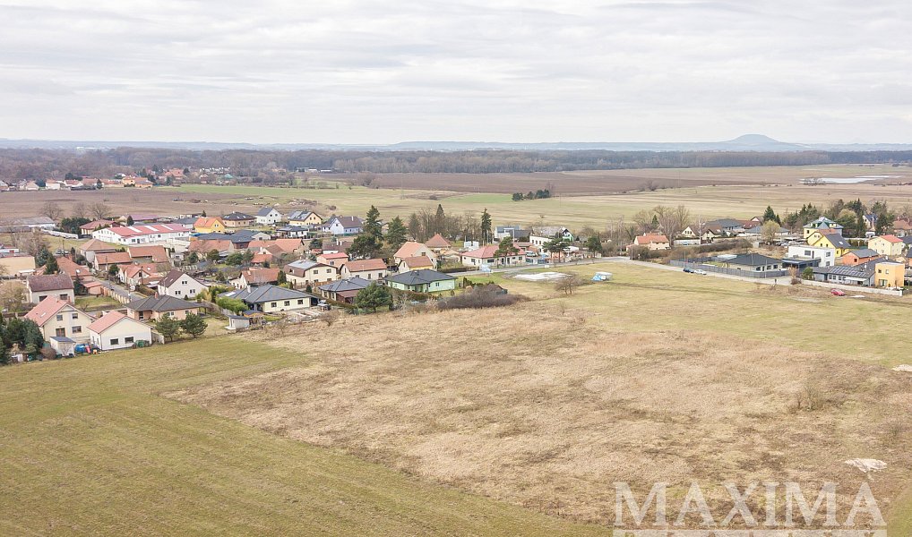 Prodej stavebního pozemku 836 m², Kly – náhled fotky 7