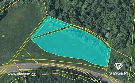 Prodej pole 1 391 m², Velemín, okres Litoměřice