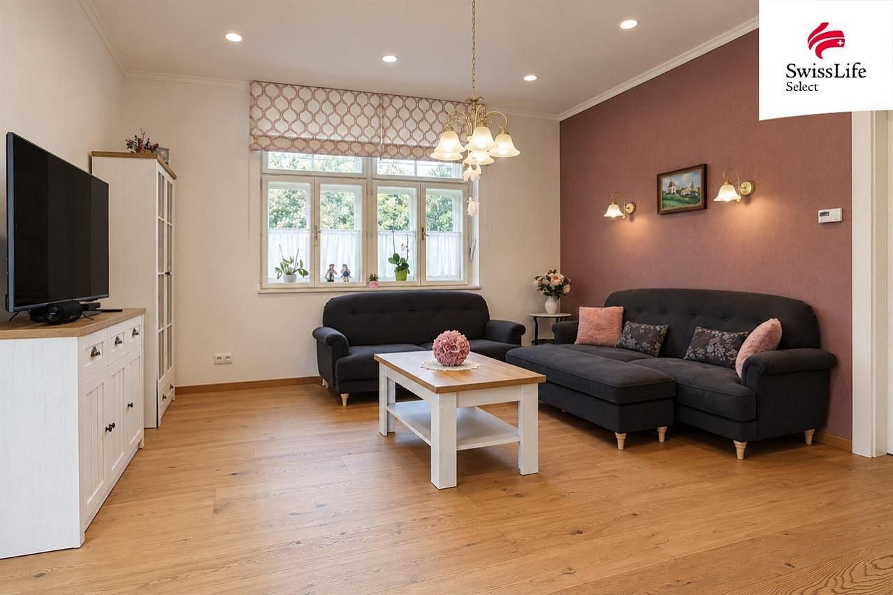 Prodej domu 290 m² s pozemkem 991 m² – fotografie 4