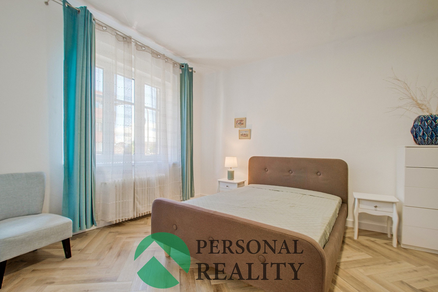 Pronájem bytu 3+1 94 m² – fotografie 4