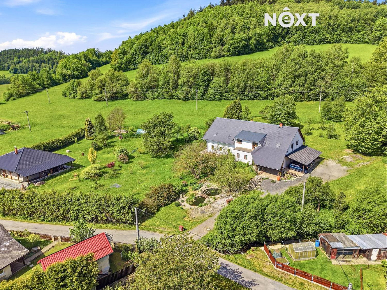 Prodej domu 470 m² s pozemkem 4 293 m²