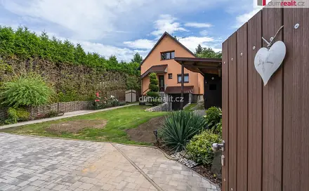 Prodej domu 72 m² s pozemkem 351 m², K Poštolce, Louňovice, okres Praha-východ
