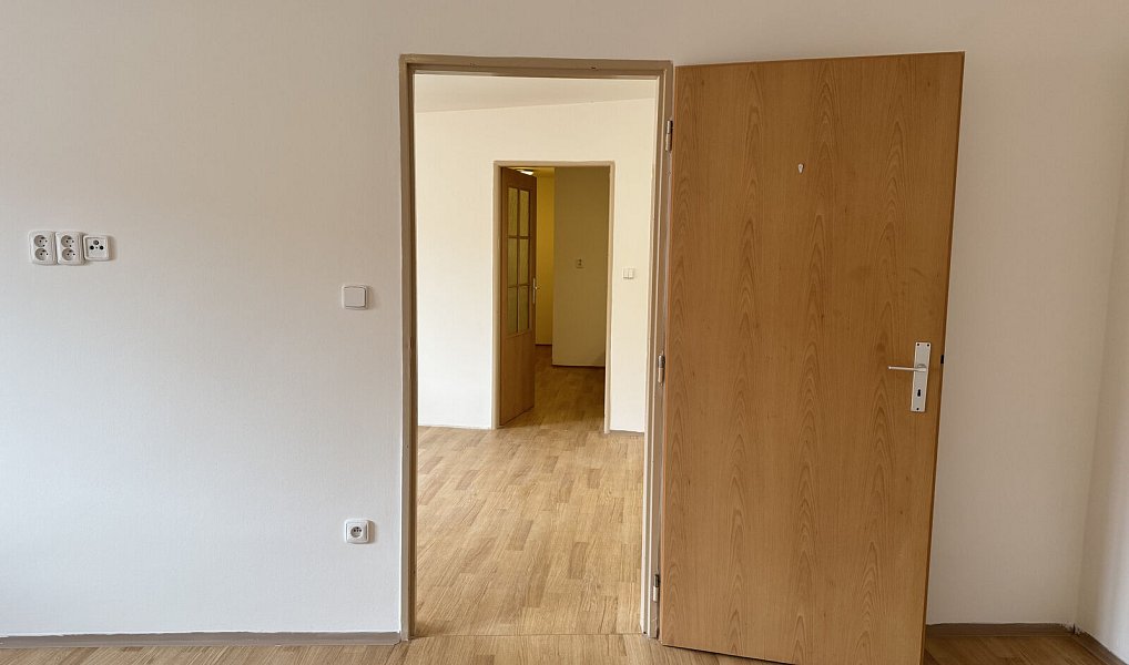 Pronájem bytu 2+1 48 m², Krabčice – náhled fotky 8