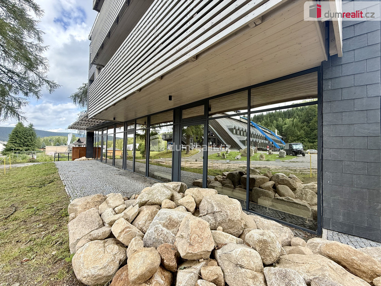Prodej obchodních prostor 45 m² – fotografie 4