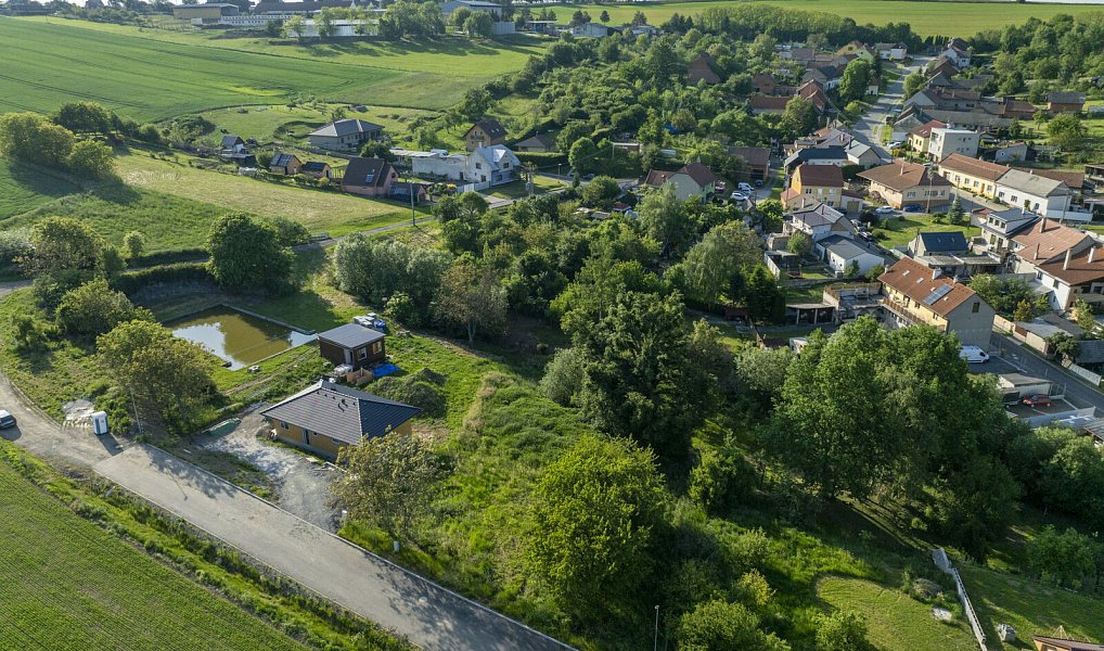 Prodej stavebního pozemku 1 100 m², Sulimov – náhled fotky 5
