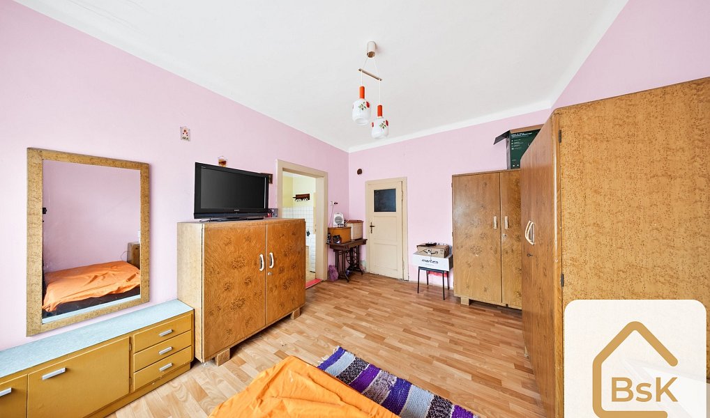 Prodej domu 292 m² s pozemkem 1 147 m², Turnov – náhled fotky 3