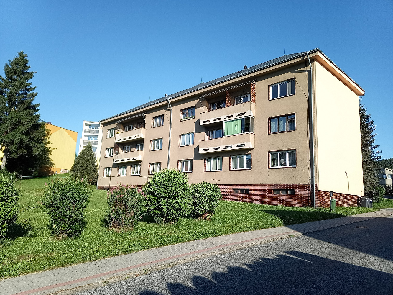 Prodej bytu 2+1 75 m² — photo 2