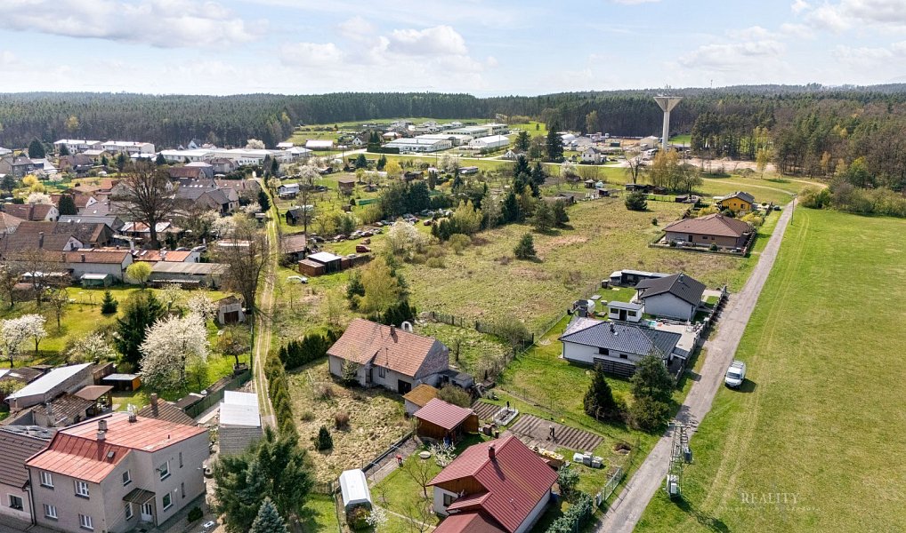 Prodej stavebního pozemku 2 196 m², Horní Jelení – náhled fotky 13
