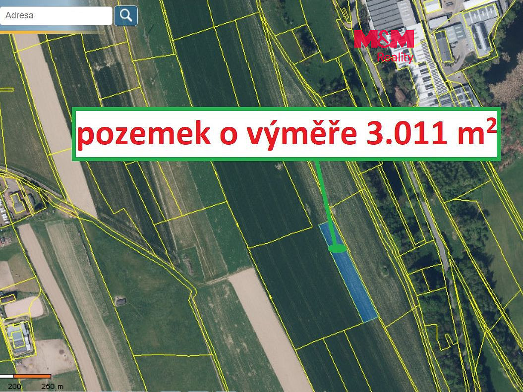 Prodej pole 3 011 m²