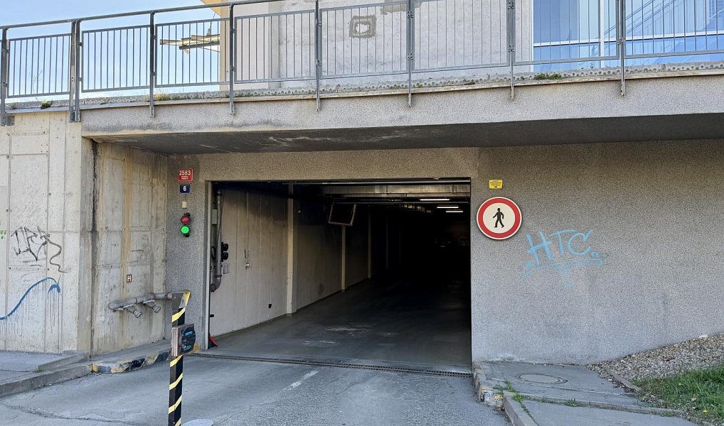 Prodej parkovacího stání Praha 5, Stodůlky, Praha – náhled fotky 8