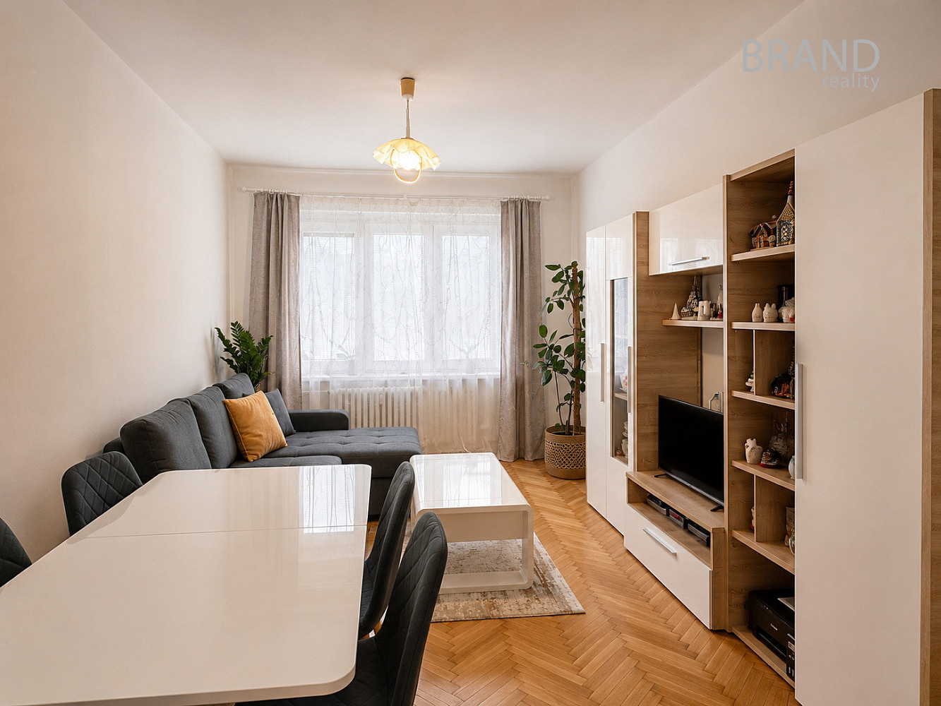 Pronájem bytu 2+1 57 m² — photo 3