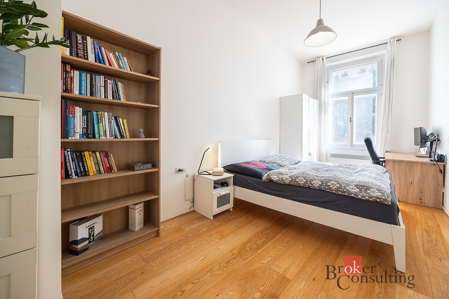 Pronájem bytu 2+kk 43 m² – fotografie 4