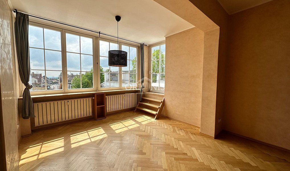 Prodej domu 626 m² s pozemkem 618 m², Chomutov – náhled fotky 2