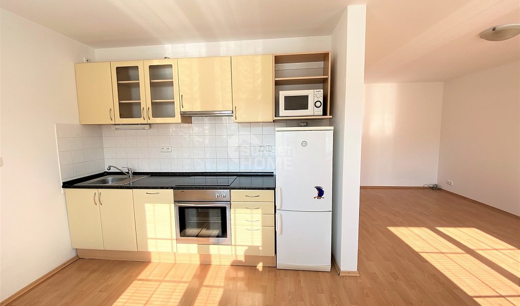 Pronájem bytu 1+kk, 34 m², Praha-západ, Vestec