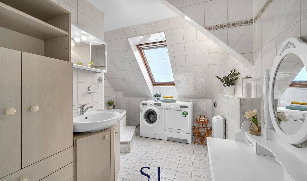 Prodej domu 201 m² s pozemkem 1 909 m², Chotovice – náhled fotky 25