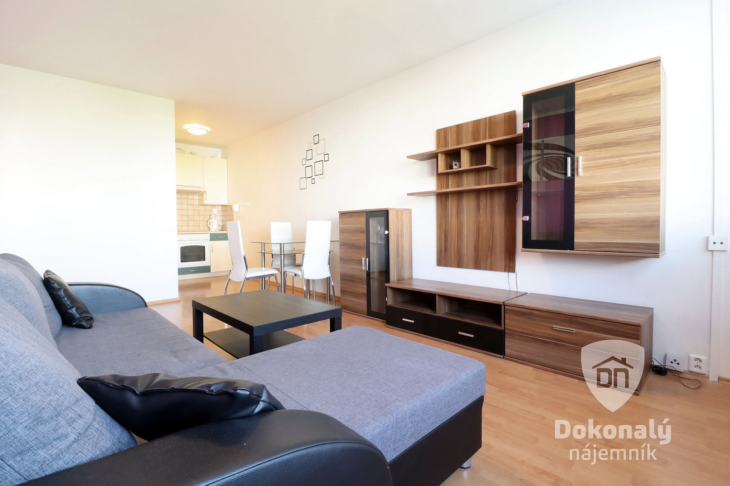 Pronájem bytu 2+kk 43 m²