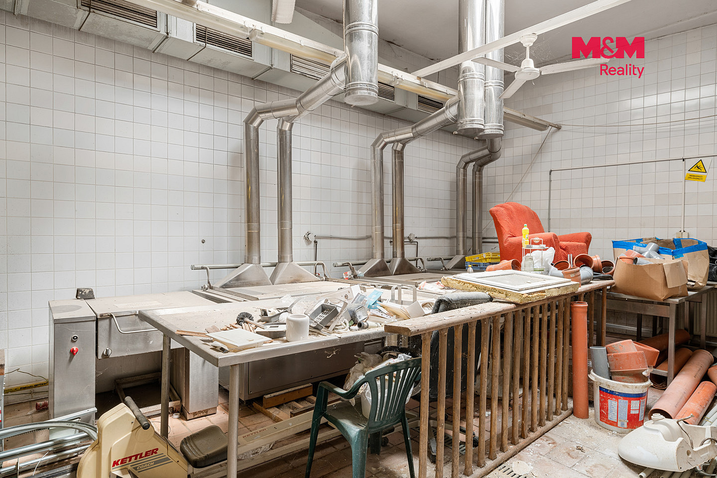 Prodej výrobních prostor 1 250 m² — photo 5