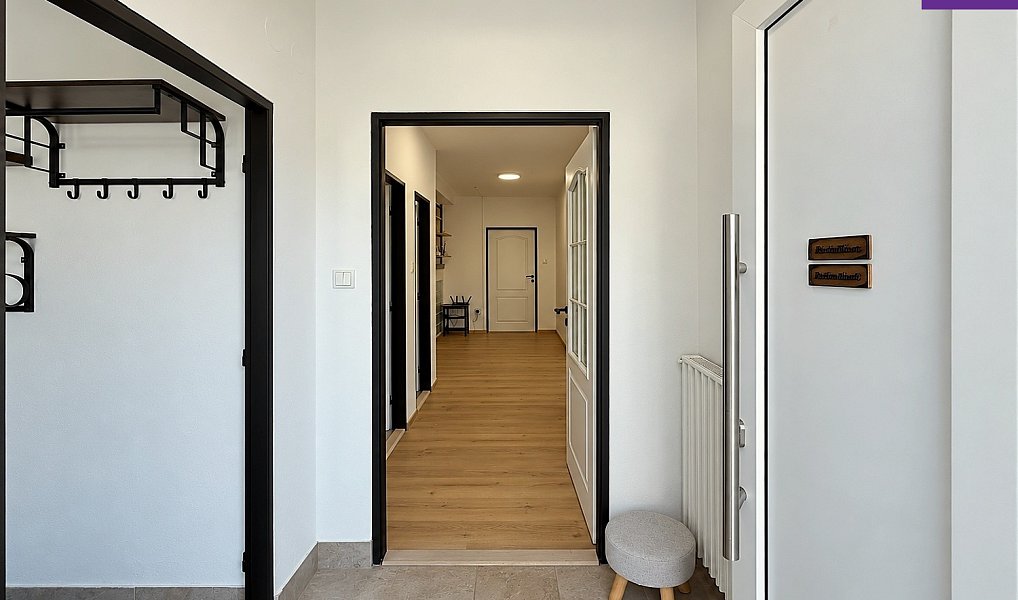 Prodej domu 215 m² s pozemkem 397 m², Bánov – náhled fotky 5