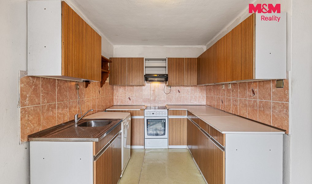 Prodej domu 272 m² s pozemkem 294 m², Líšťany – náhled fotky 9