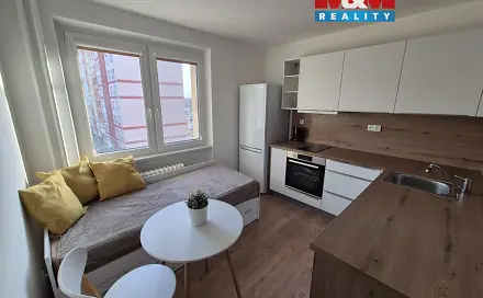 Prodej bytu 1+1 41 m², Srbská, Ostrava - Výškovice