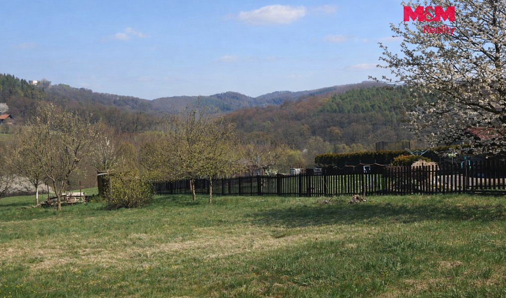 Prodej stavebního pozemku 993 m², Kozlovice – náhled fotky 5