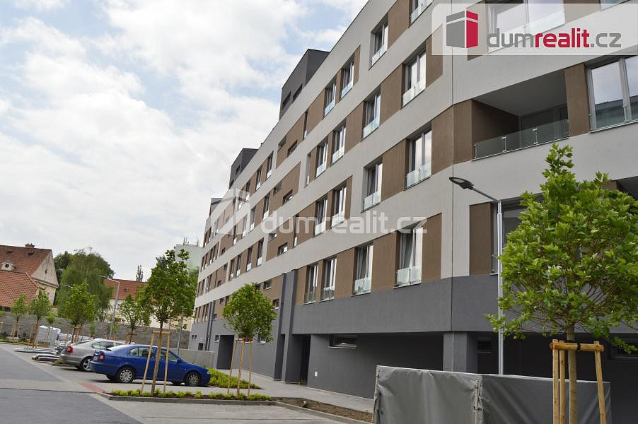 Pronájem bytu 1+kk 33 m² — photo 3