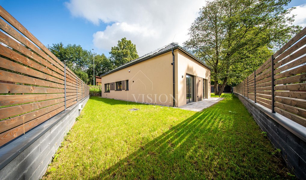 Prodej domu 272 m² s pozemkem 1 091 m², Kamenice – náhled fotky 54