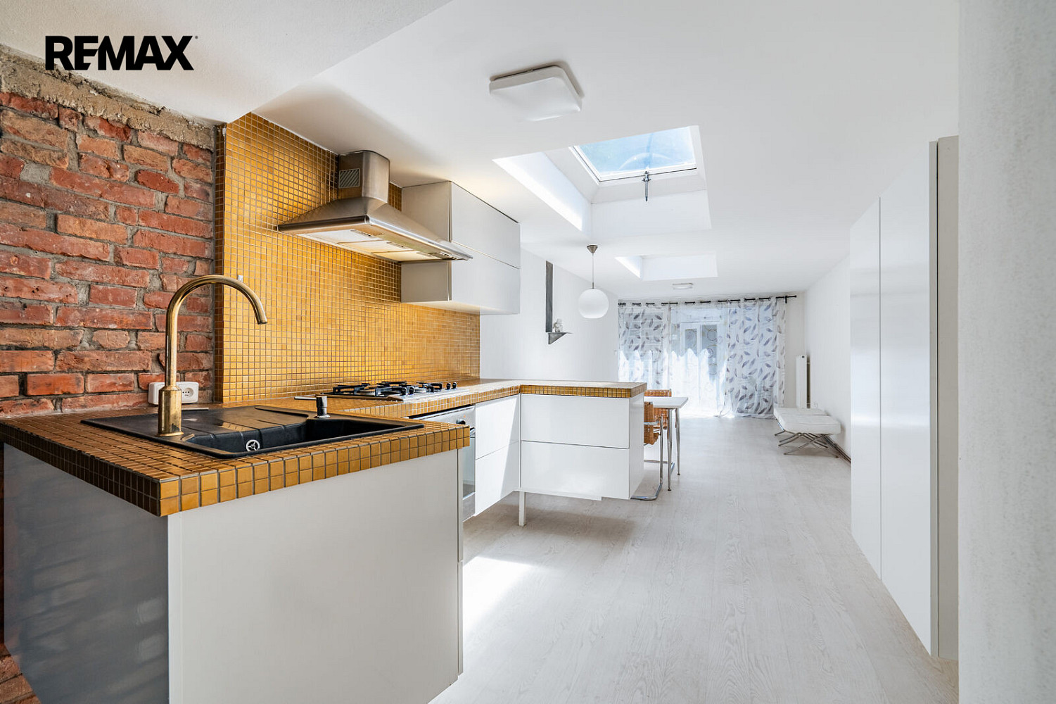 Prodej domu 95 m² s pozemkem 181 m² — photo 2