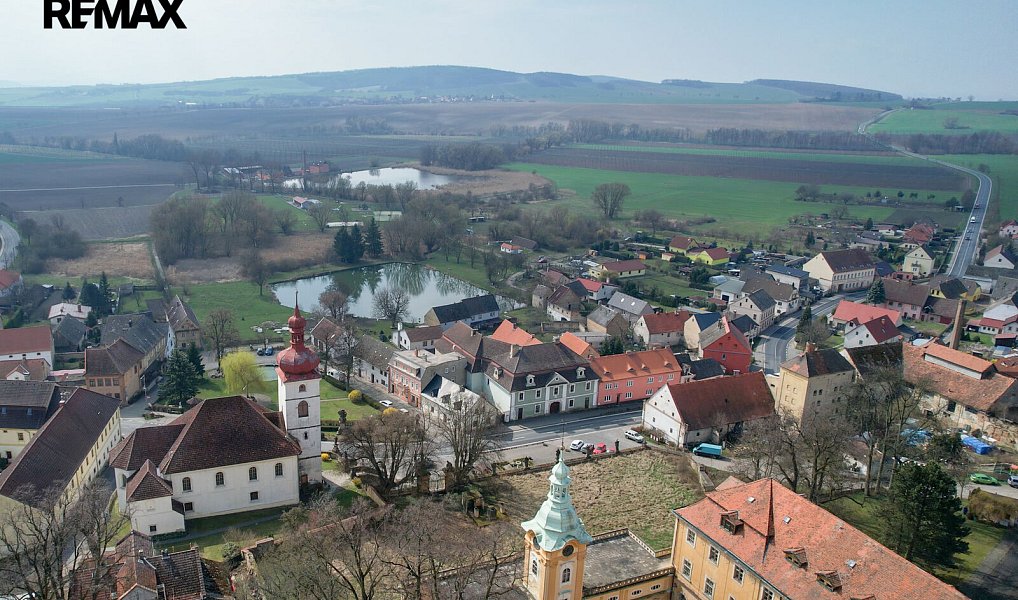 Prodej domu 216 m² s pozemkem 312 m², Liběšice – náhled fotky 30