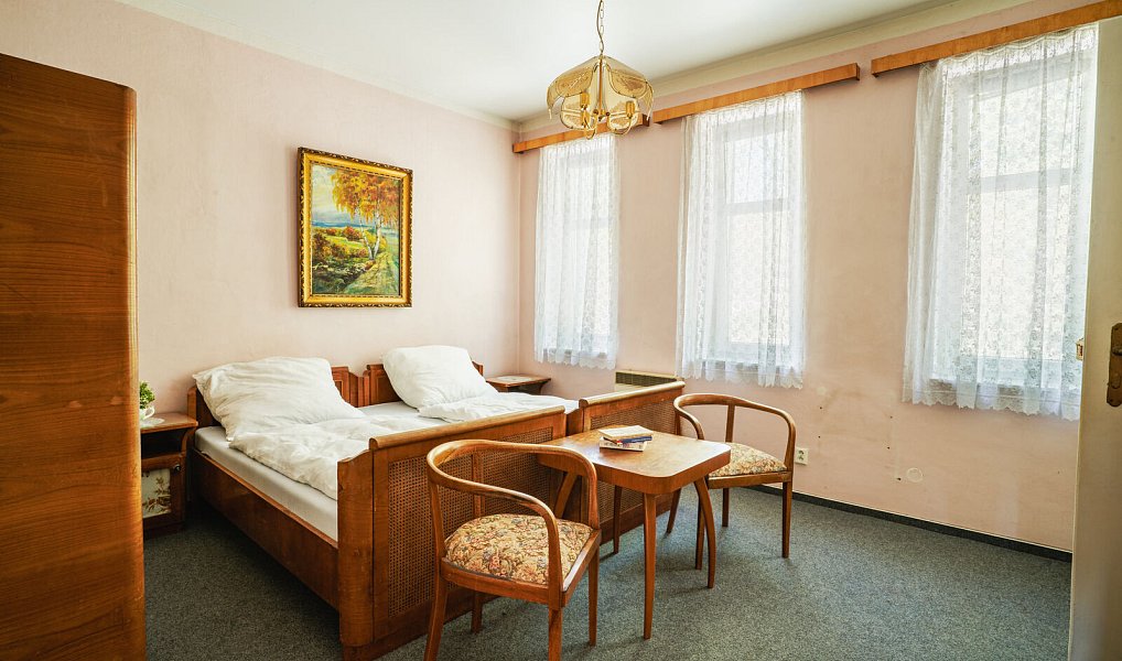 Prodej ubytovacího objektu 440 m², Česká Kubice – náhled fotky 20