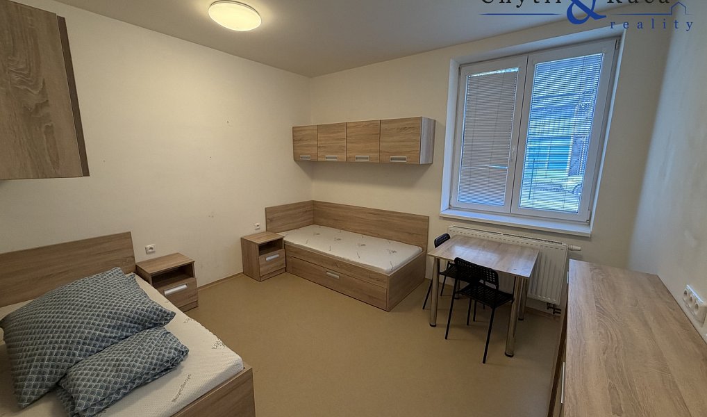 Prodej ubytovacího objektu 3 641 m², Otrokovice – náhled fotky 9