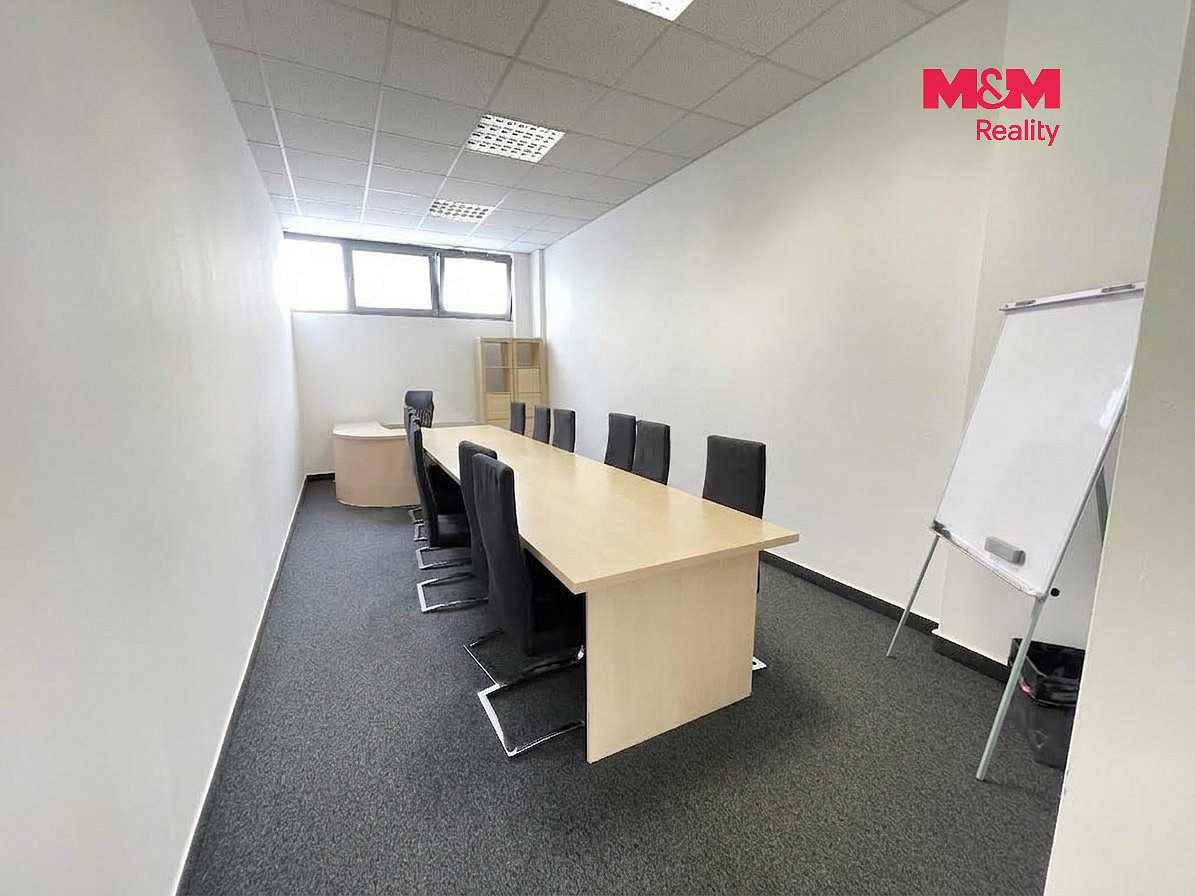 Pronájem obchodních prostor 131 m² – fotografie 4