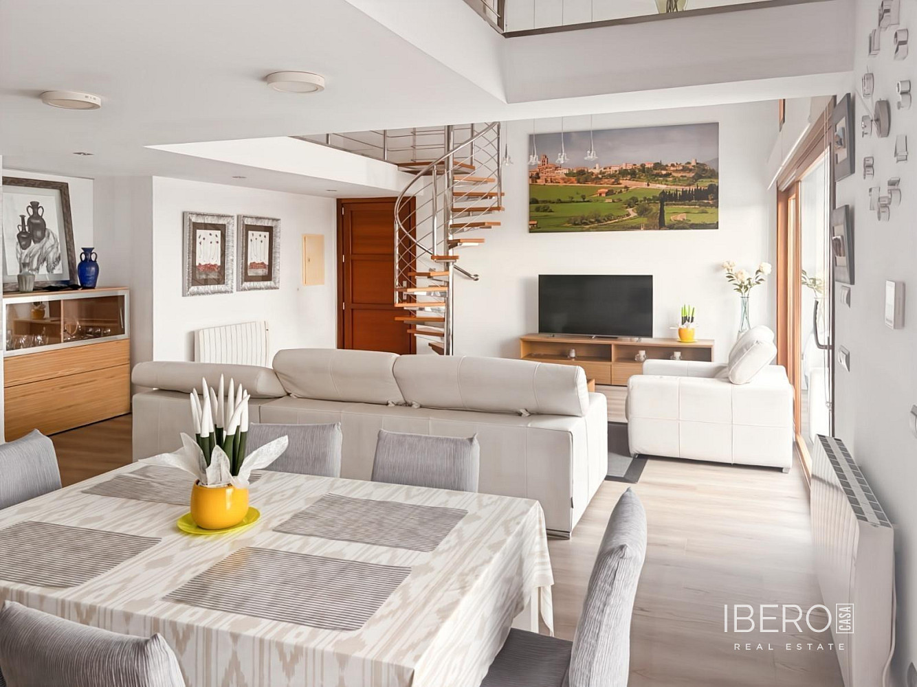 Prodej domu 214 m² s pozemkem 437 m² — photo 3