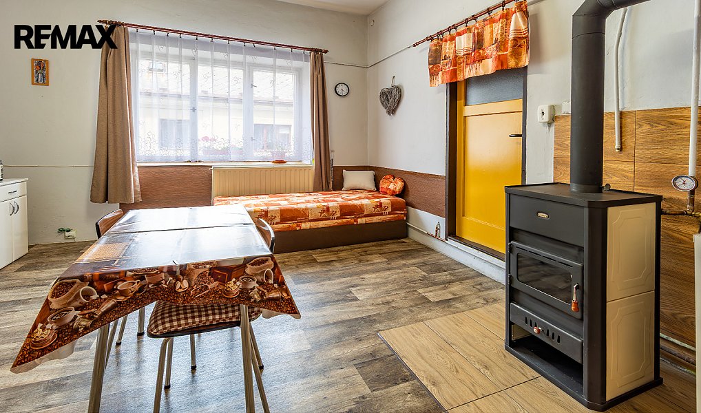 Prodej bytu 3+1 83 m², Dubá – náhled fotky 10