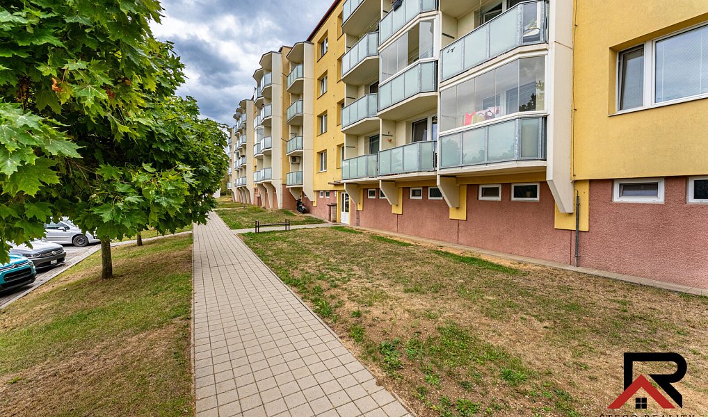 Prodej bytu 3+1 73 m², Třebíč – náhled fotky 24