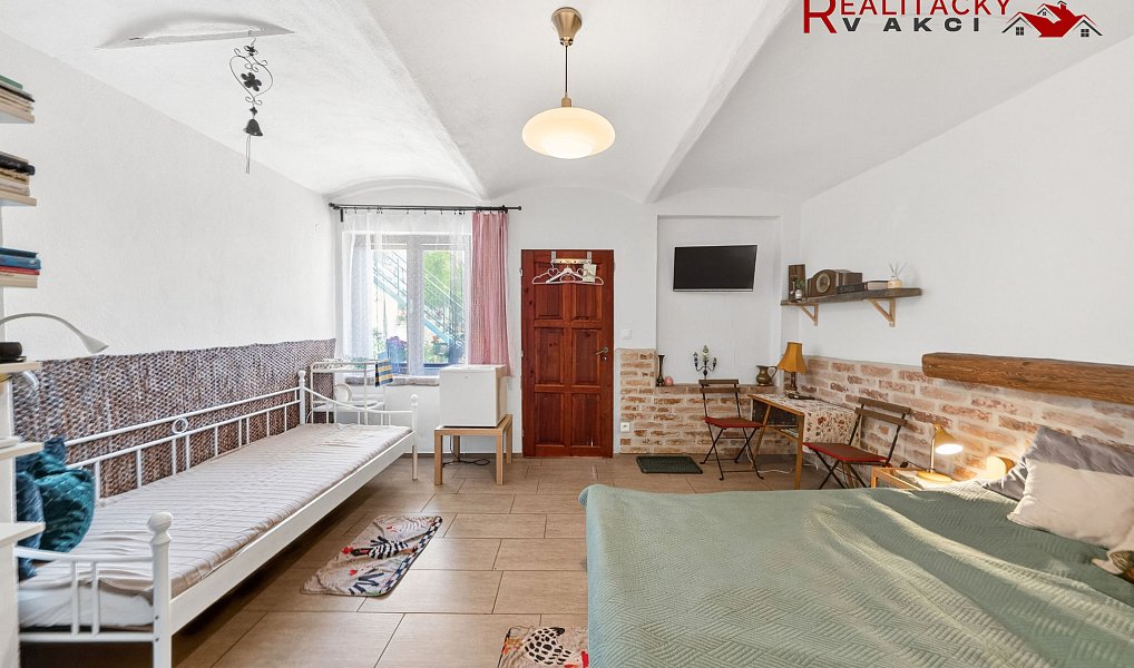 Prodej ubytovacího objektu 291 m², Nový Přerov – náhled fotky 37