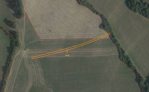 Dražba pole 3 147 m², Suchov