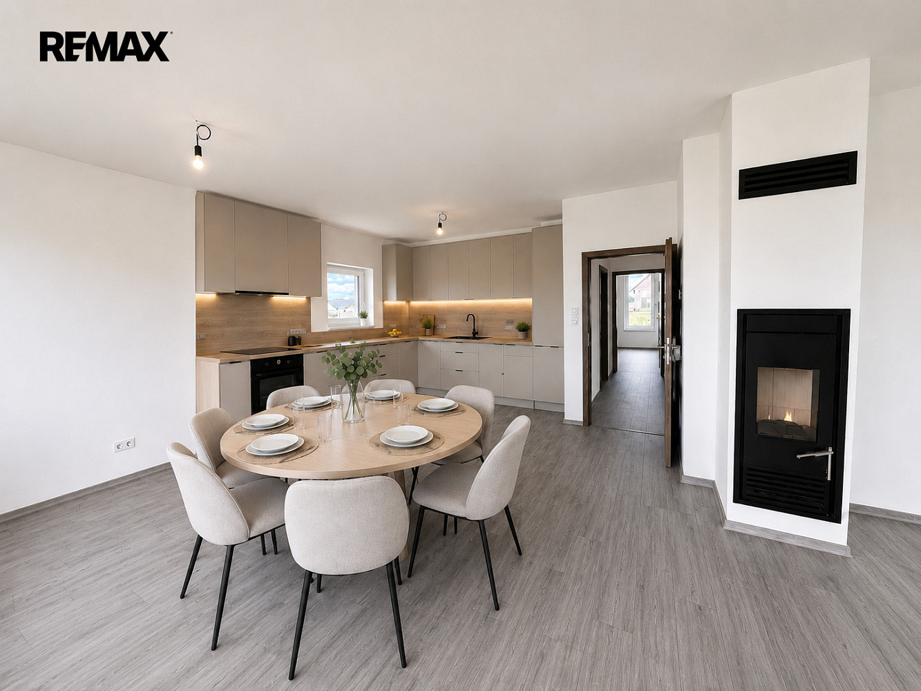 Pronájem domu 156 m² s pozemkem 878 m²