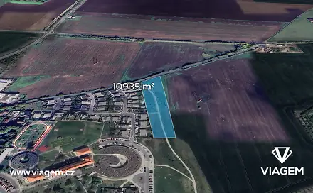 Prodej komerčního pozemku 10 935 m², Líbeznice, okres Praha-východ