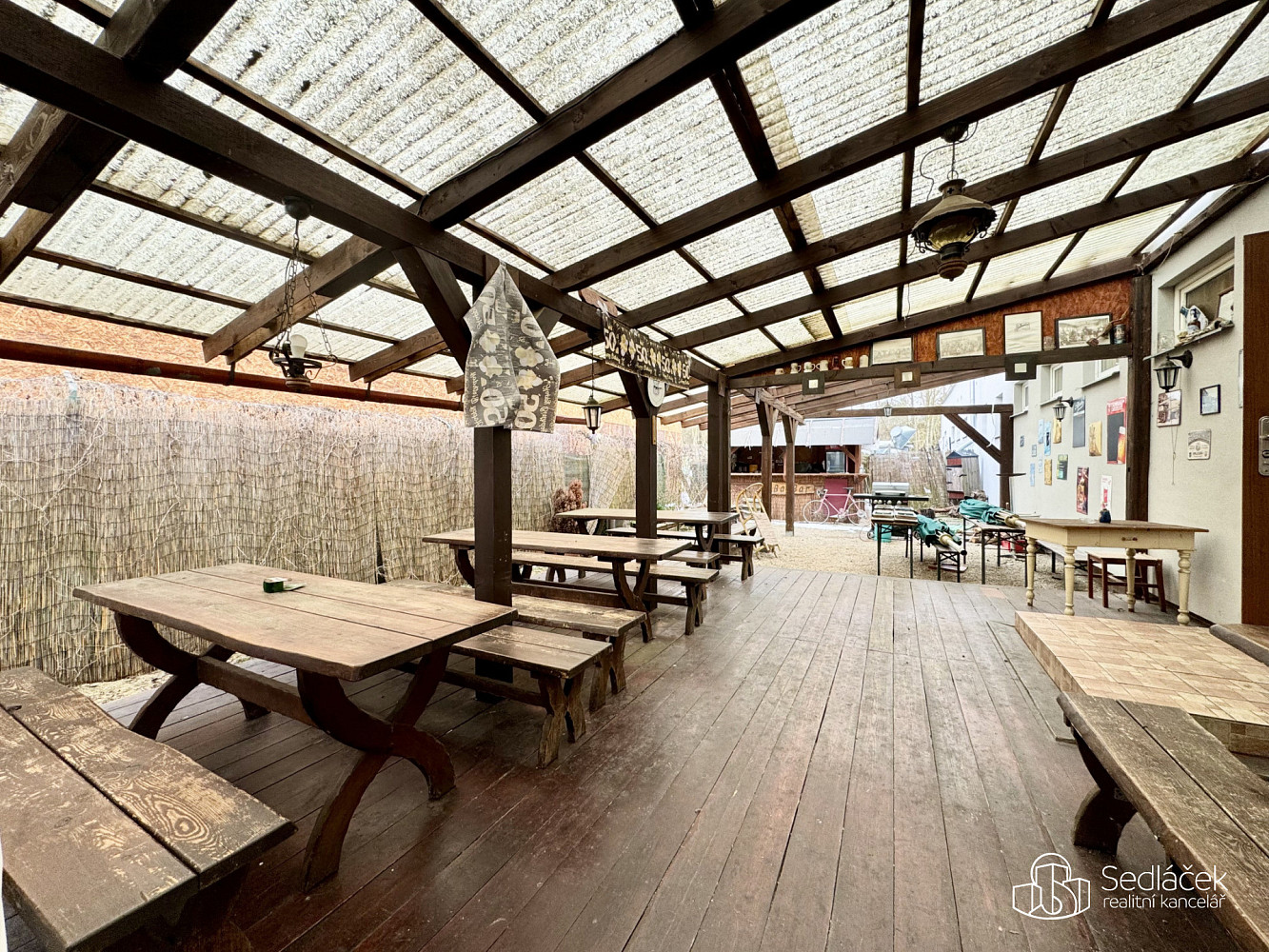 Pronájem obchodních prostor 166 m² – fotografie 4