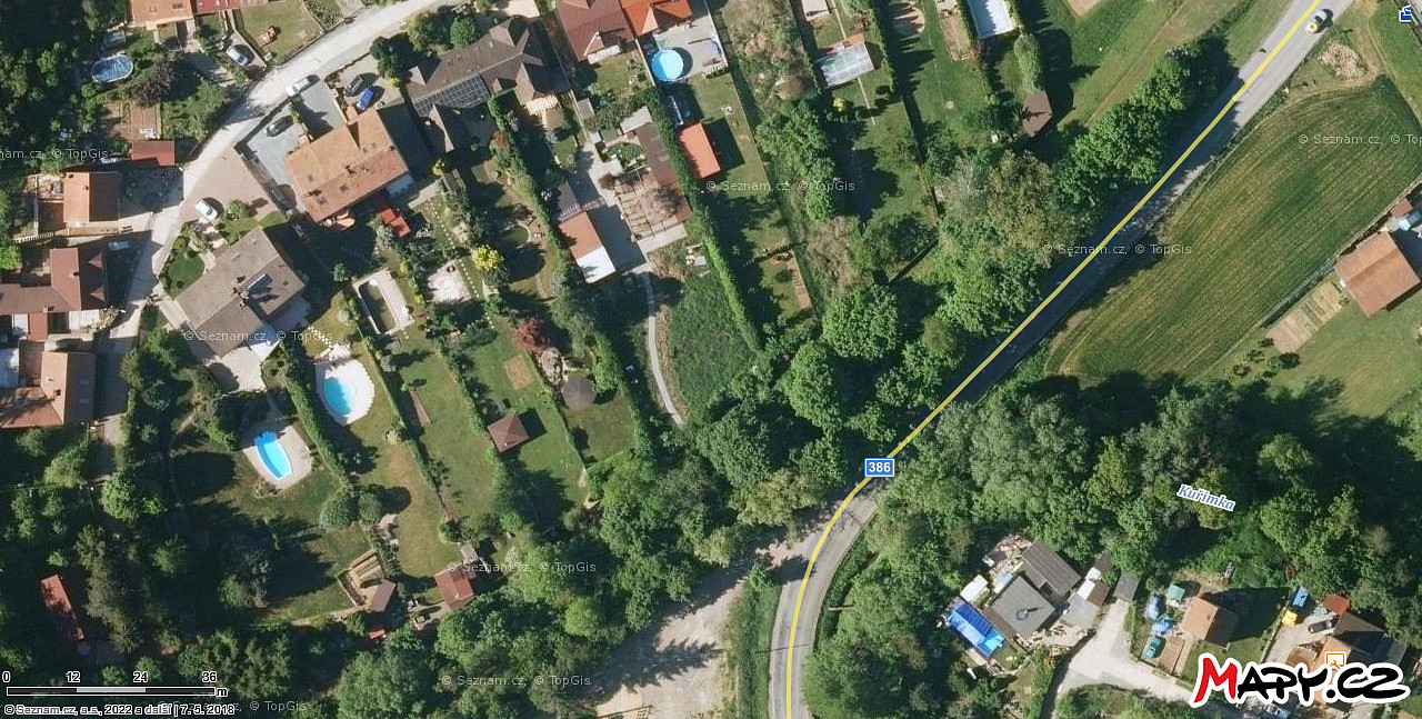 Prodej stavebního pozemku 2 070 m² – fotografie 3