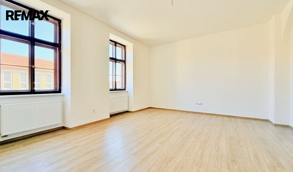 Prodej bytu 3+1 108 m², Jemnice – náhled fotky 2