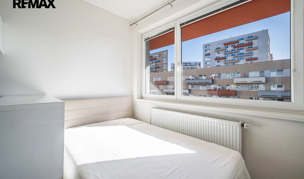 Prodej bytu 1+kk 29 m², Praha – náhled fotky 15
