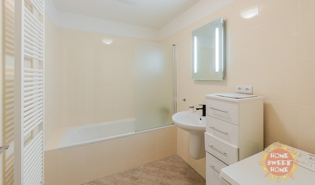 Prodej bytu 1+kk 55 m², Praha – náhled fotky 8