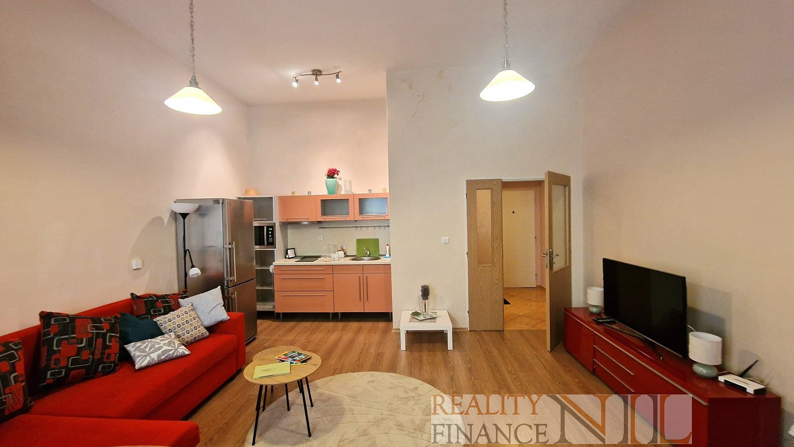 Pronájem bytu 2+kk 74 m² – fotografie 3