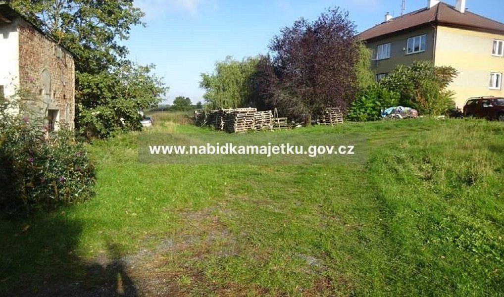 Prodej pozemku 2 517 m², Sedlec-Prčice – náhled fotky 2